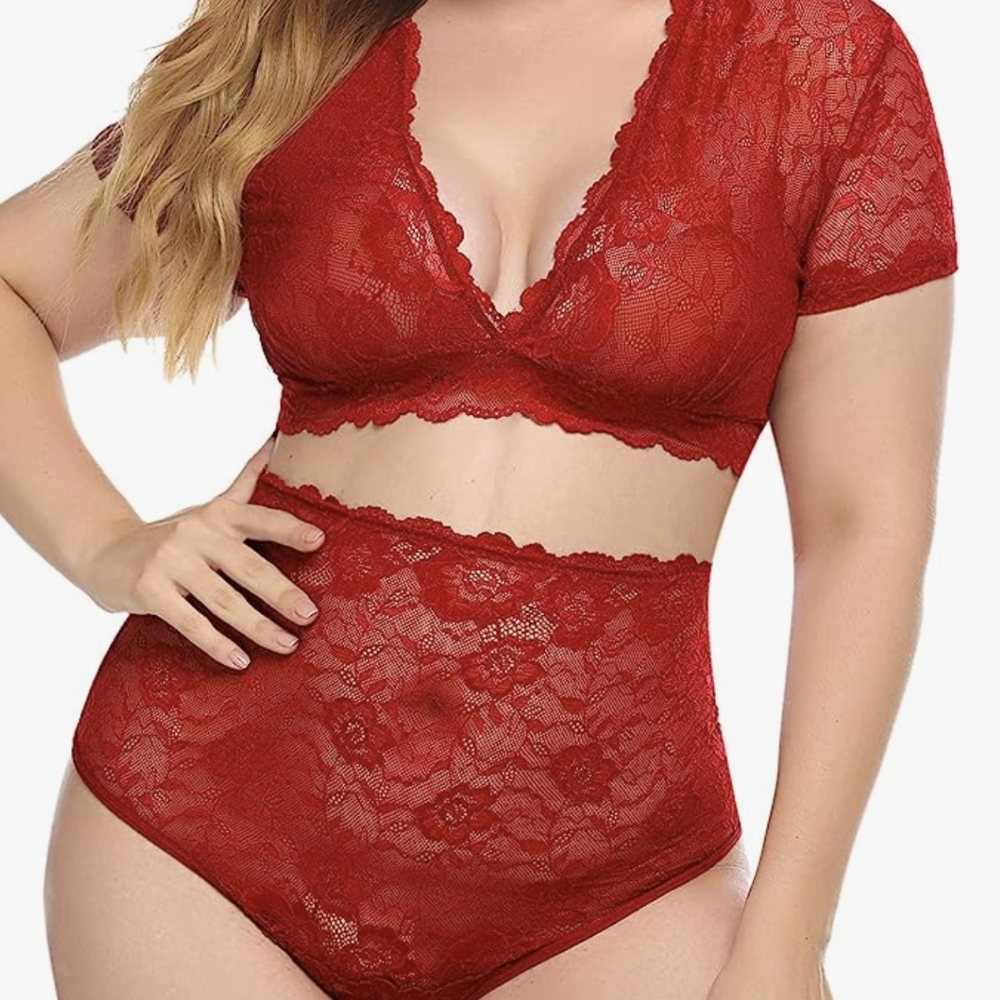 Avidlove Two-Piece Lace Lingerie Set (18W)